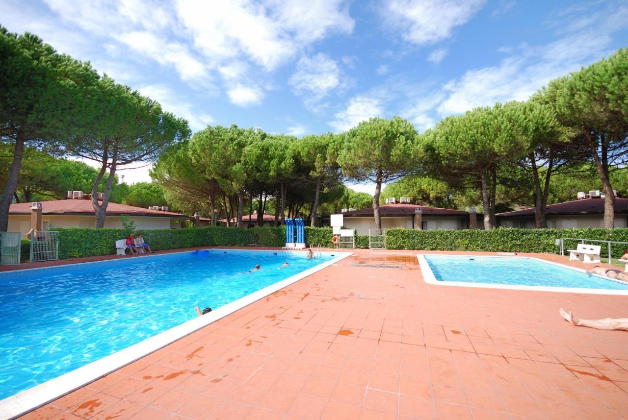 Villaggio Tivoli Bibione Eksteriør billede